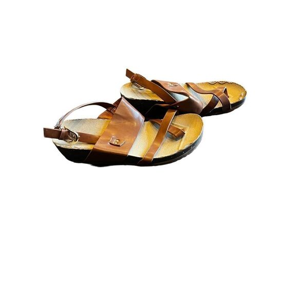 Leather sandals size 9  - Picture 2 of 3